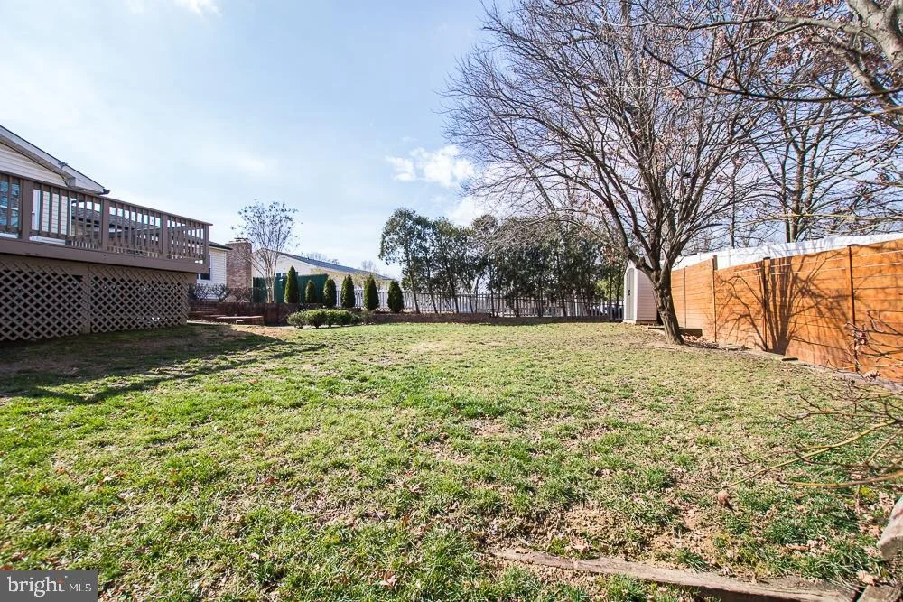 Photo of 704 W MAPLE ROAD