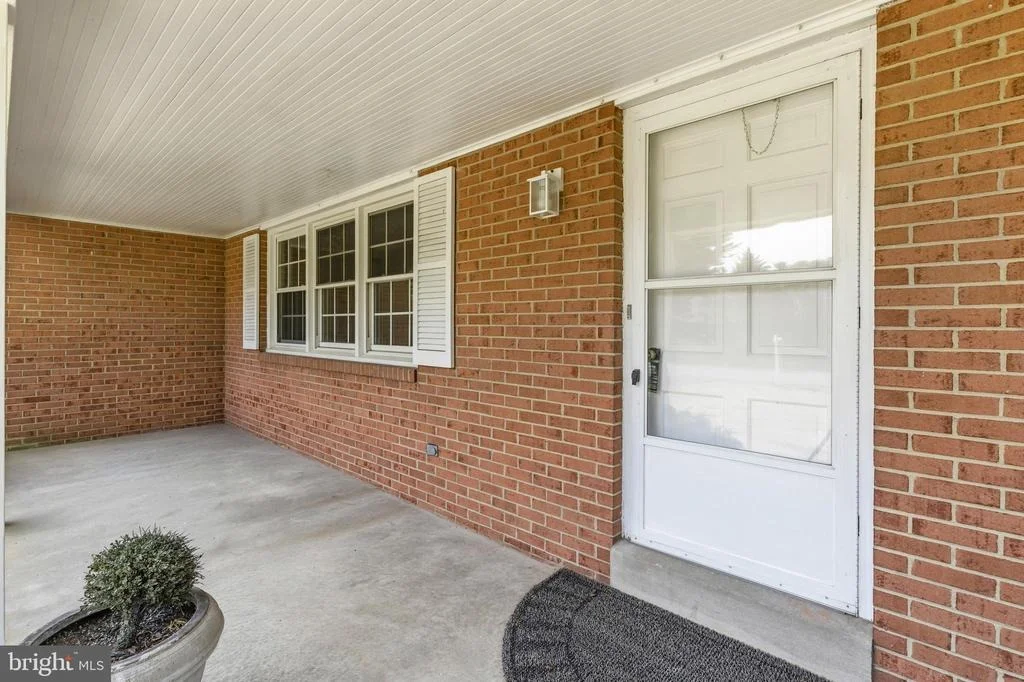 Photo of 6783 SUNNYBROOK DRIVE
