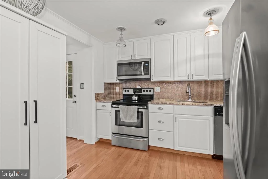 Photo of 259 FOSTER KNOLL DRIVE