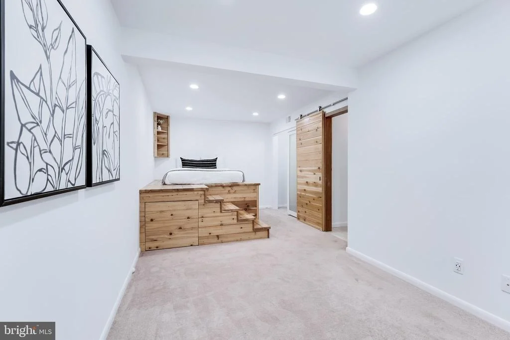 Photo of 11205 WEDGE DRIVE