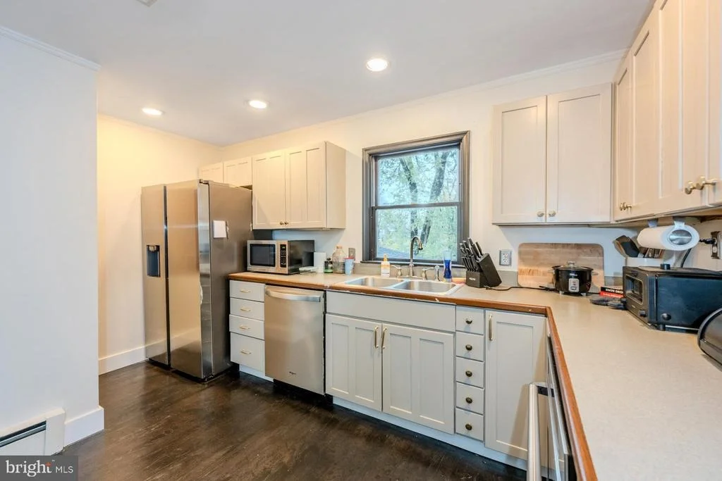 Photo of 1329 DEVILS REACH ROAD