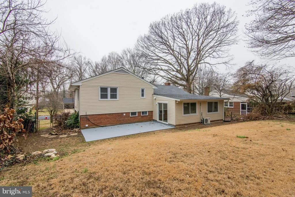 Photo of 7524 JERVIS STREET