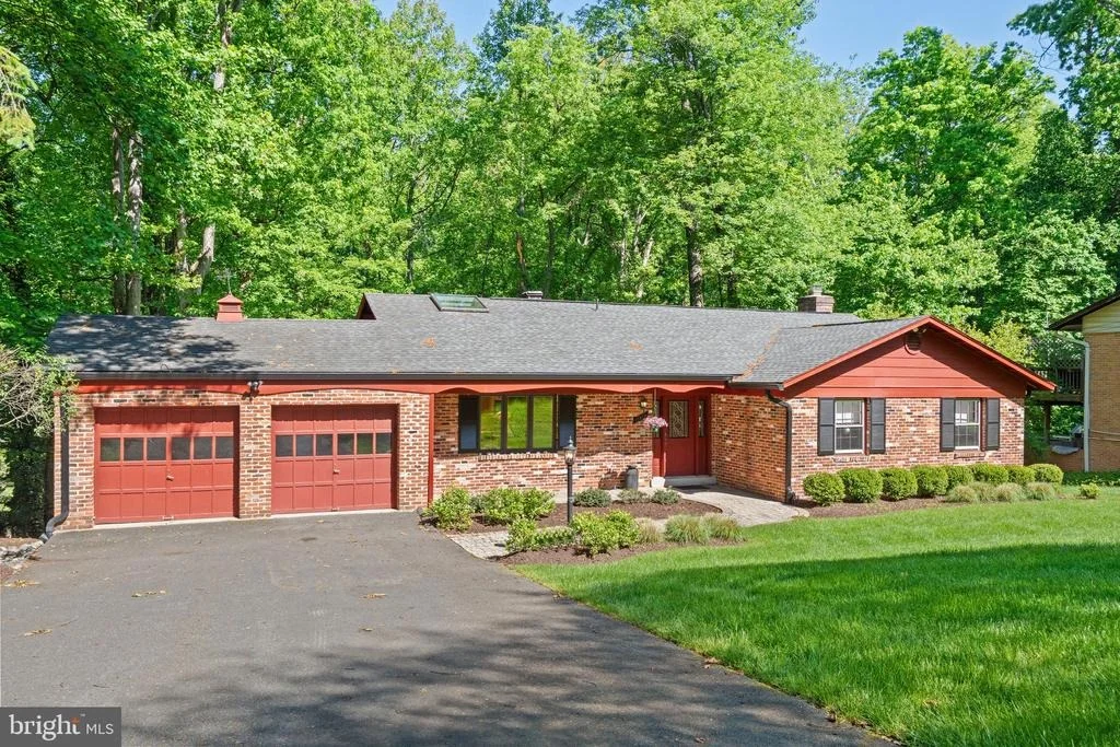 Photo of 12520 DAVAN DRIVE