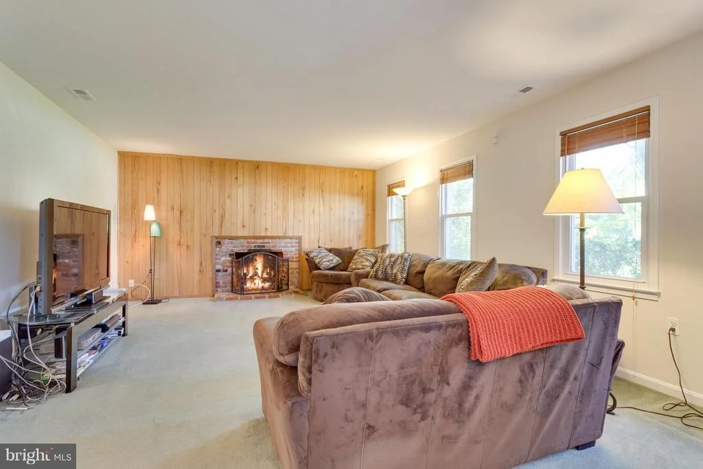 Photo of 16009 WALLINGFORD ROAD