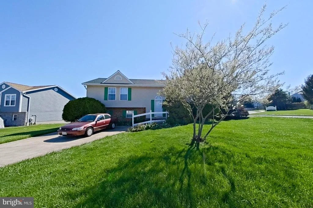 Photo of 1 BANCROFT STREET