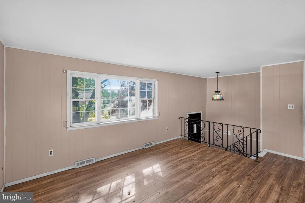 Photo of 1917 GLENDORA DRIVE