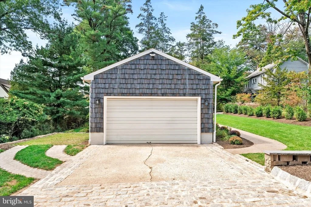 Photo of 2148 PENNINGTON ROAD