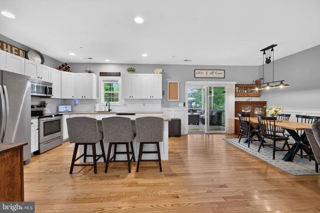 Photo of 212 OREGON ROAD
