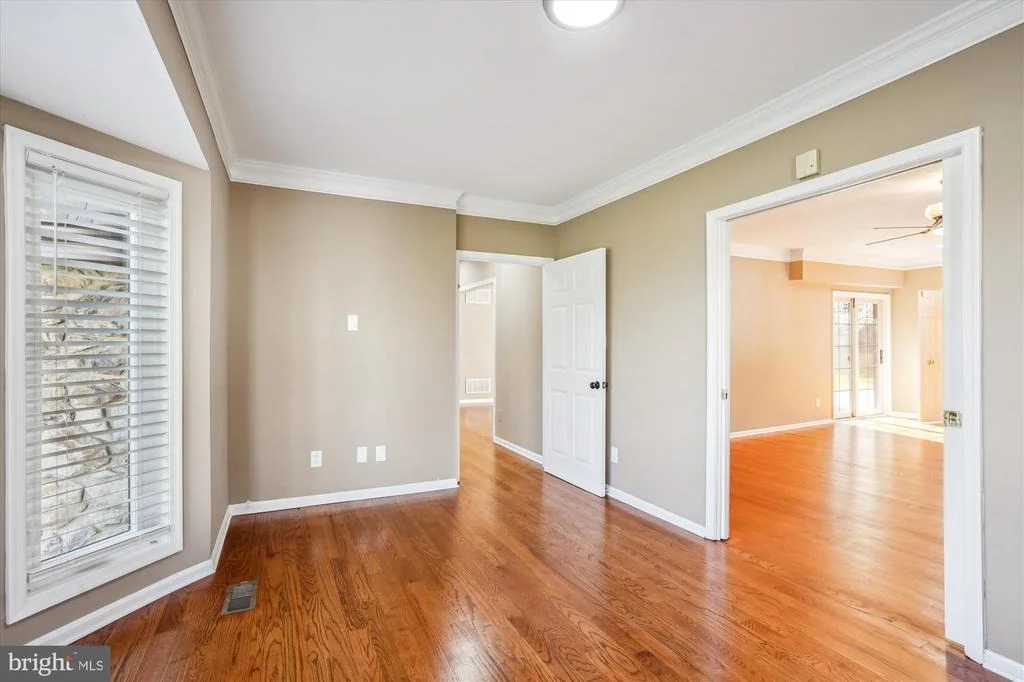 Photo of 18604 WILLOW OAK DRIVE