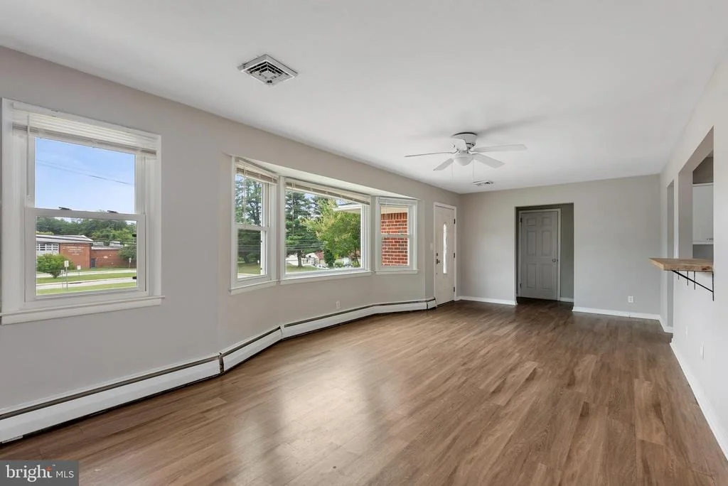 Photo of 816 PROVIDENCE ROAD
