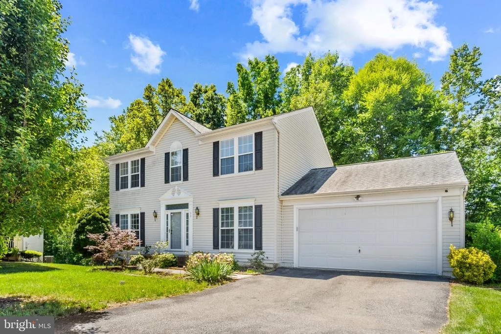 Photo of 33 JADE DRIVE