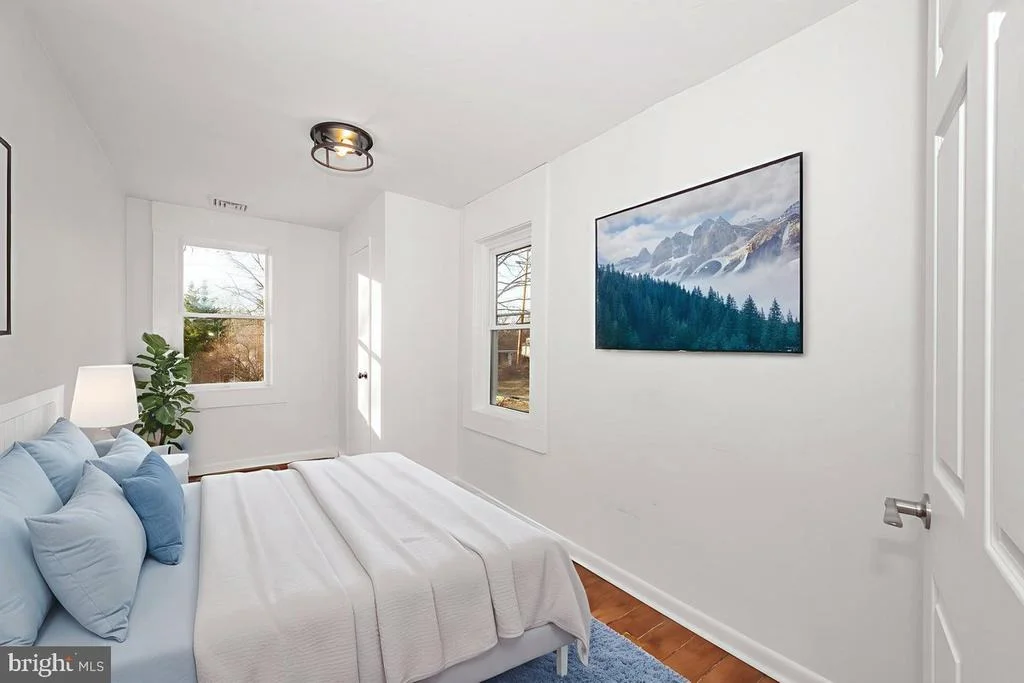 Photo of 11012 ARNOLD LANE