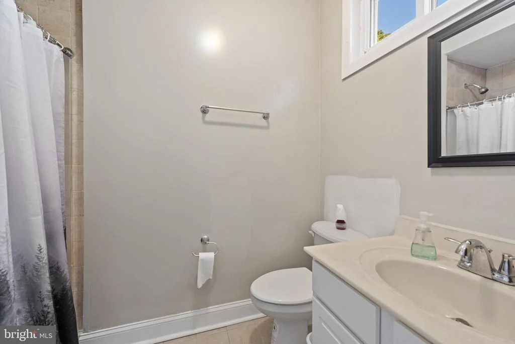 Photo of 3202 BARRINGTON ROAD