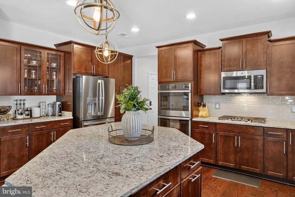 Photo of 6004 HUNT WEBER DRIVE