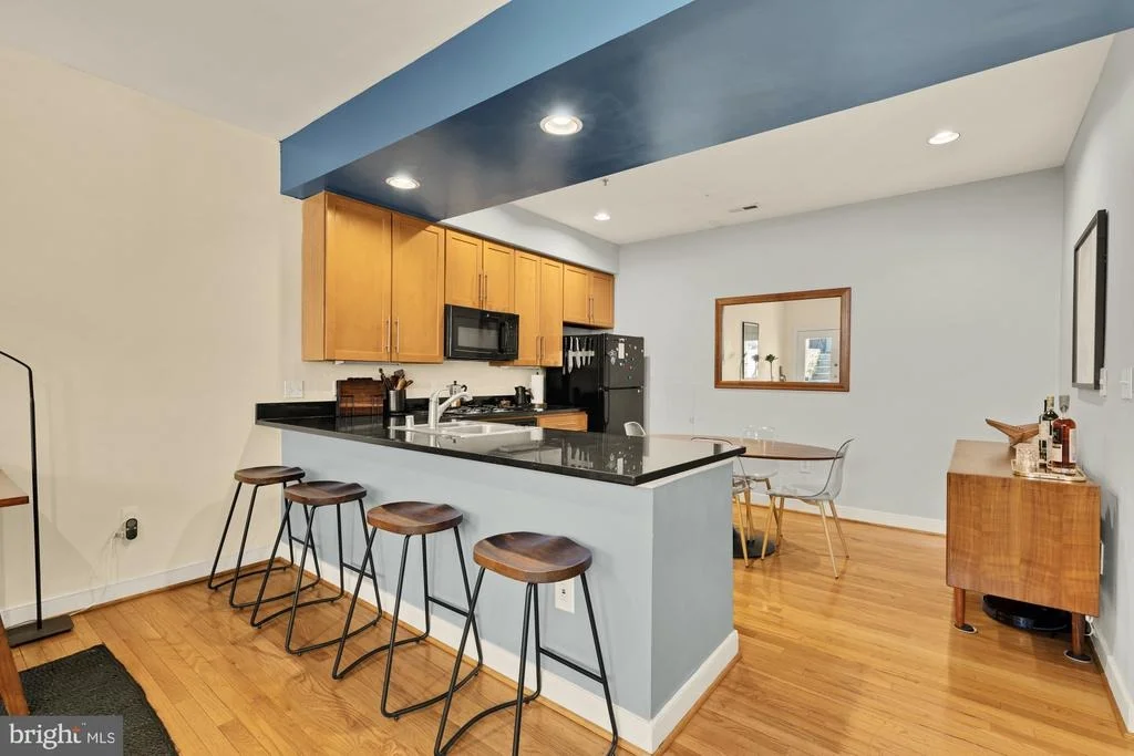 Photo of Unit 3 at 2363 CHAMPLAIN STREET NW