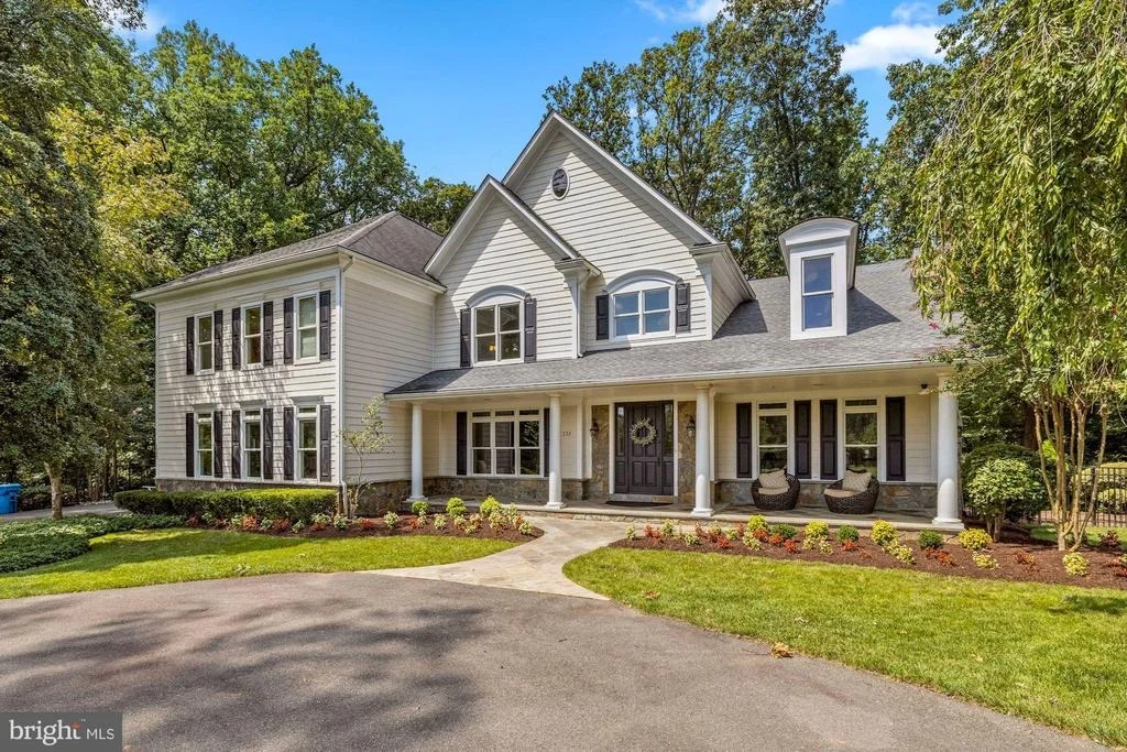 Photo of 1332 WINDY HILL