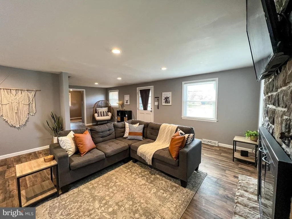 Photo of 18224 LAPPANS ROAD