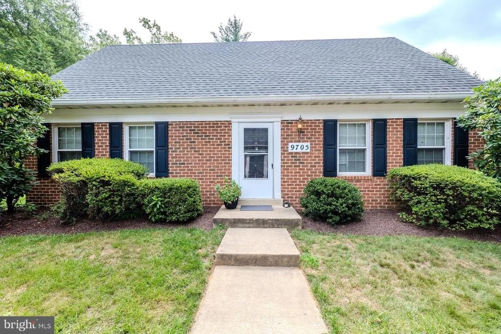 Photo of 9705 PLEASANT GATE LANE