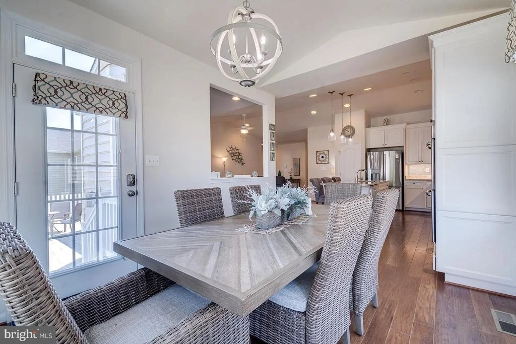 Photo of 34438 SPRING BROOK AVENUE