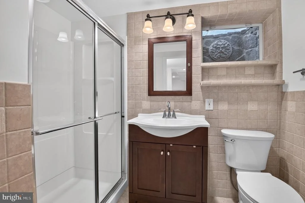 Photo of 6309 KENHOWE DRIVE