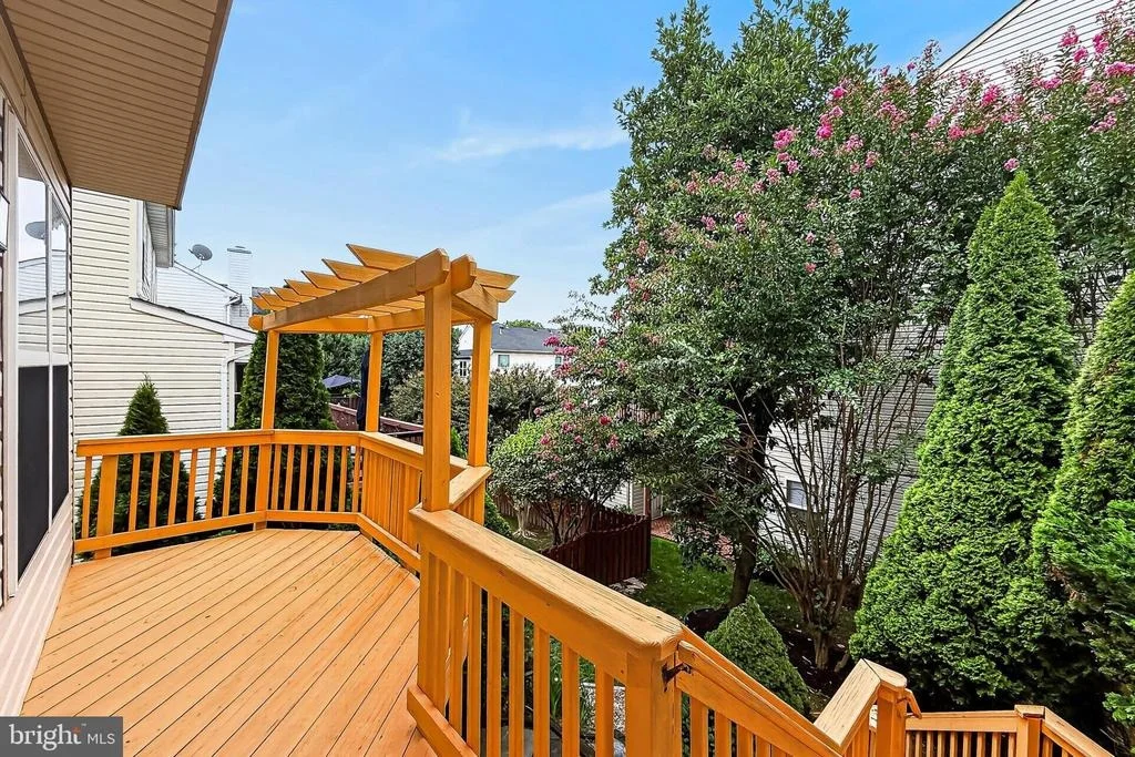 Photo of 8928 GARDEN GATE DRIVE