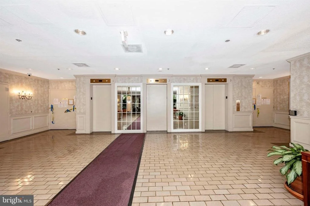 Photo of Unit 1104 at 15101 INTERLACHEN DRIVE