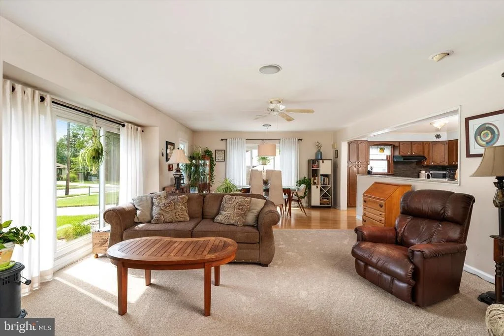 Photo of 16 SAINT MARTINS ROAD