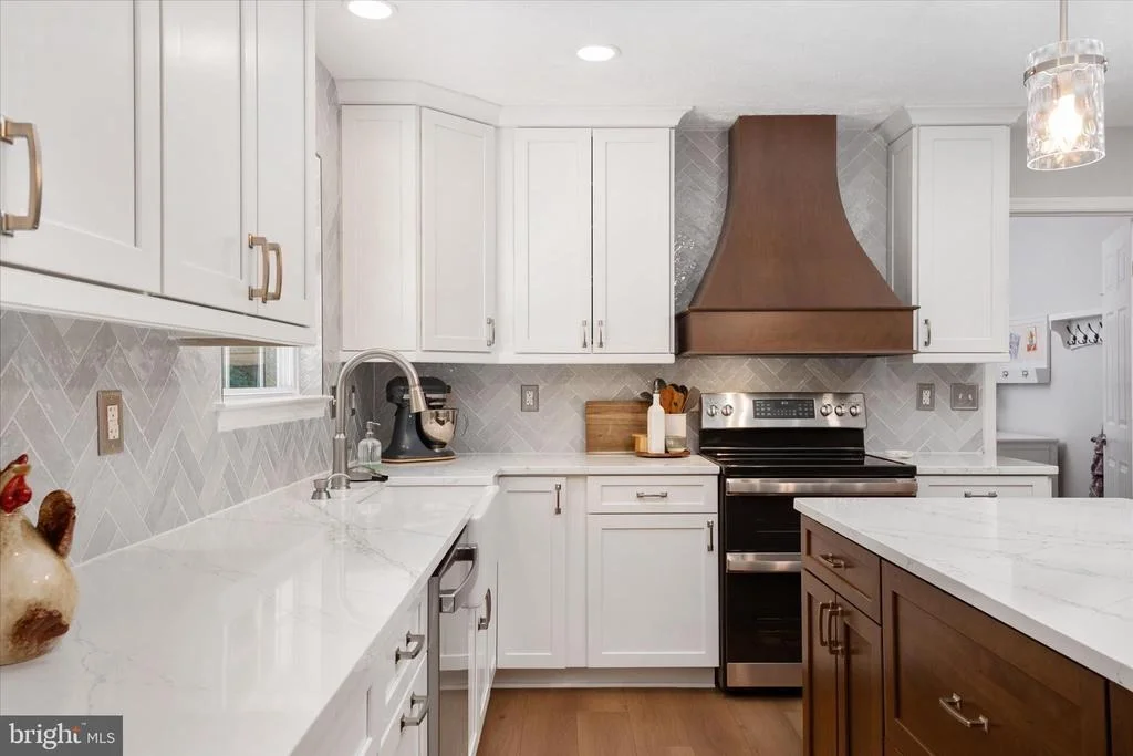 Photo of 645 PLANTATION BOULEVARD