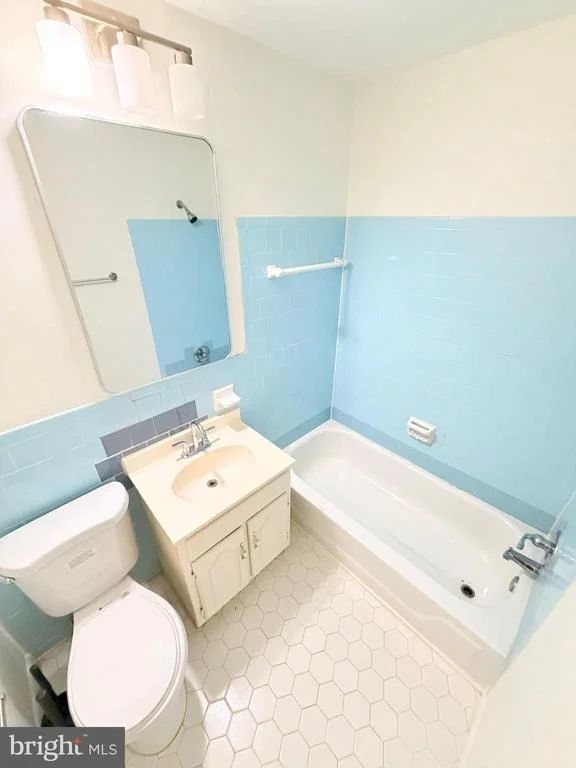 Photo of Unit 106 at 11158 OAK LEAF DRIVE