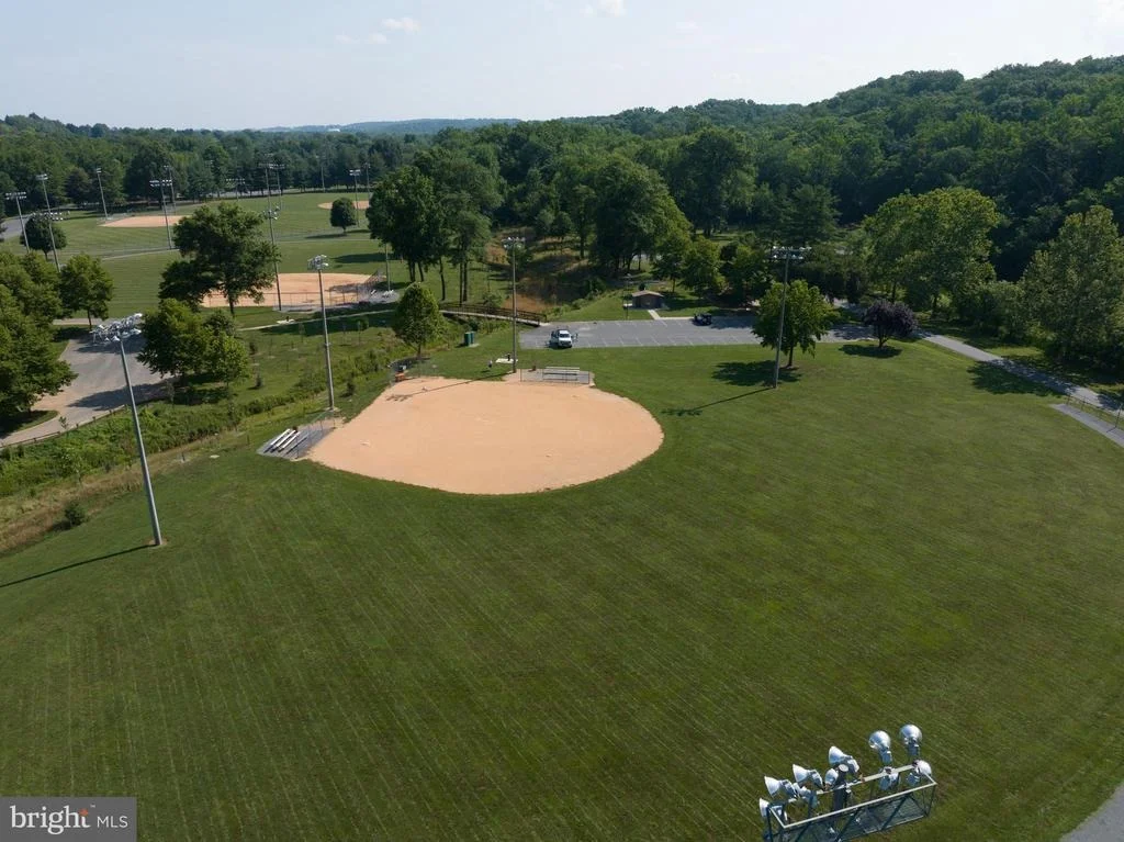Photo of 5826 BROAD BRANCH WAY