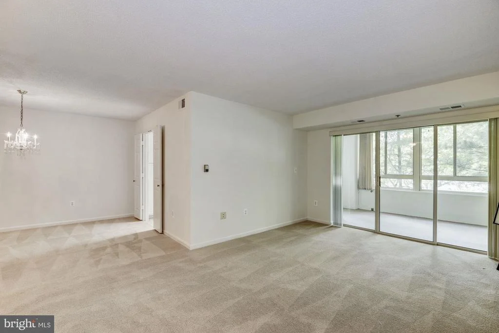 Photo of Unit 212 at 14801 PENNFIELD CIRCLE