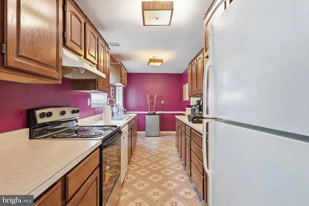 Photo of 3260 GREEN MEADOWS DRIVE