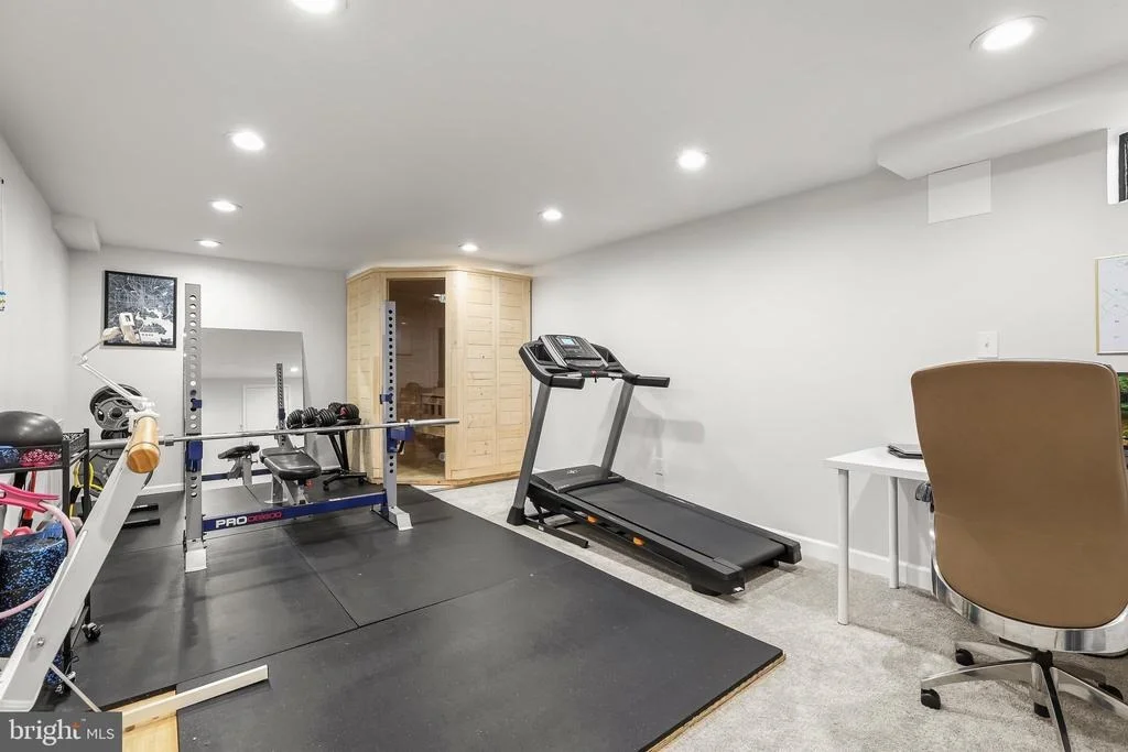Photo of 906 SOUTHWICK DRIVE