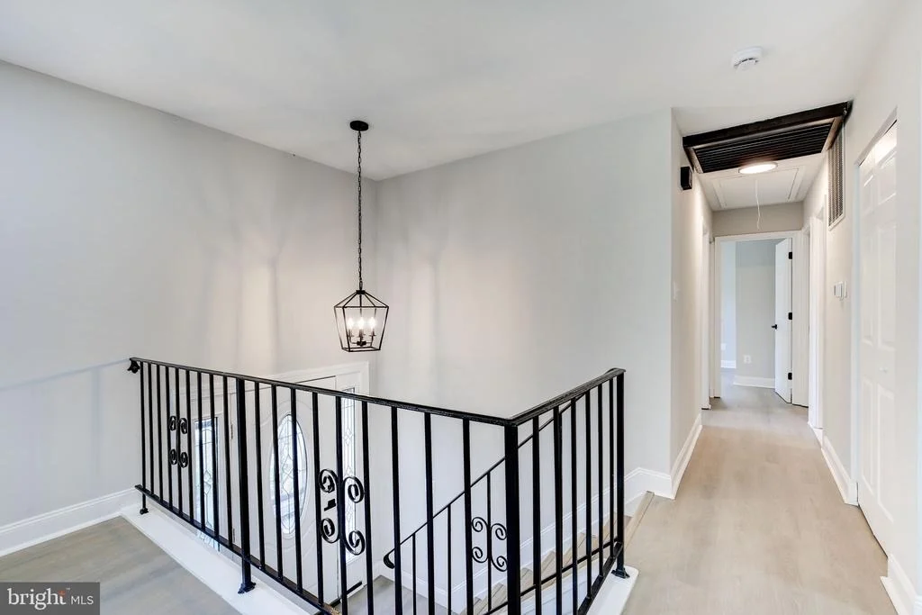 Photo of 2624 OAKLEY DRIVE