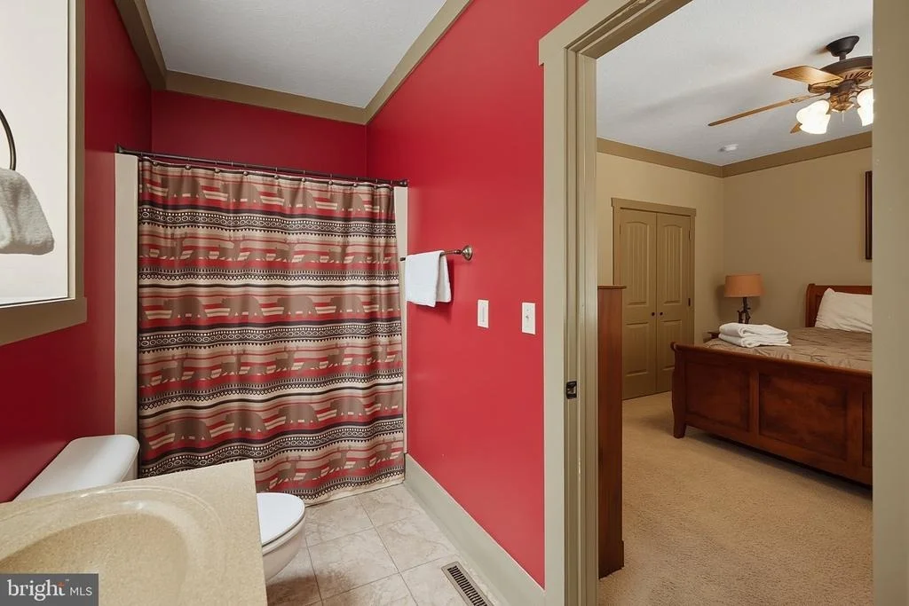 Photo of 110 NORTHLAKE DRIVE