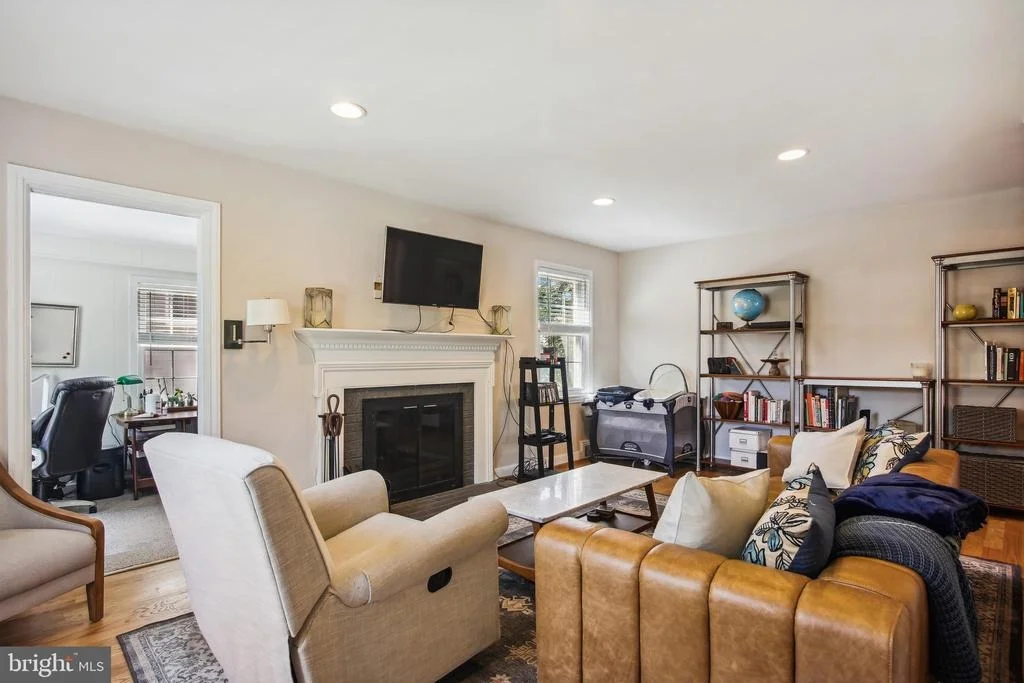 Photo of 10130 BROOKMOOR DRIVE