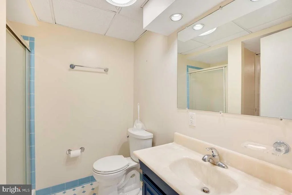 Photo of 12503 LEE HILL DRIVE