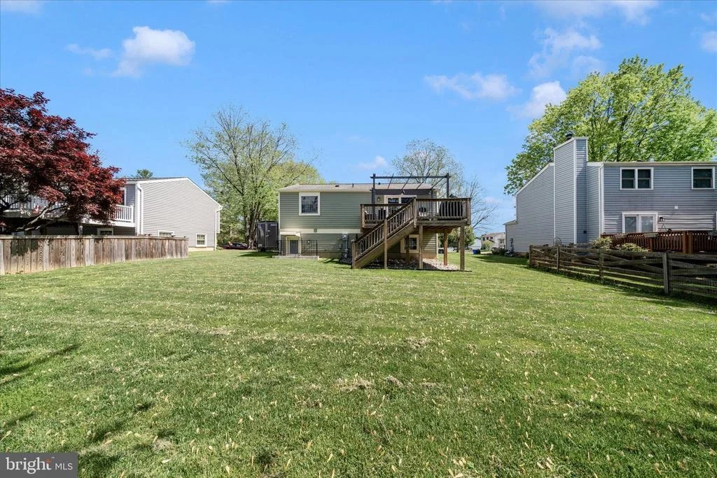 Photo of 5696 PEBBLE DRIVE