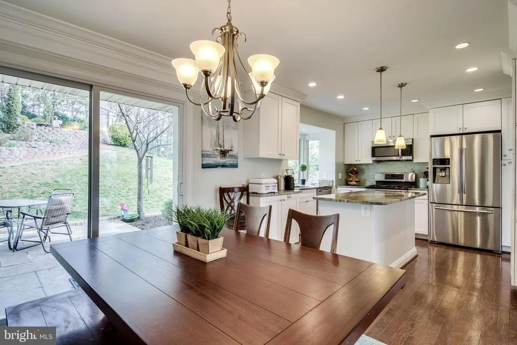 Photo of 919 JUNIPER PLACE