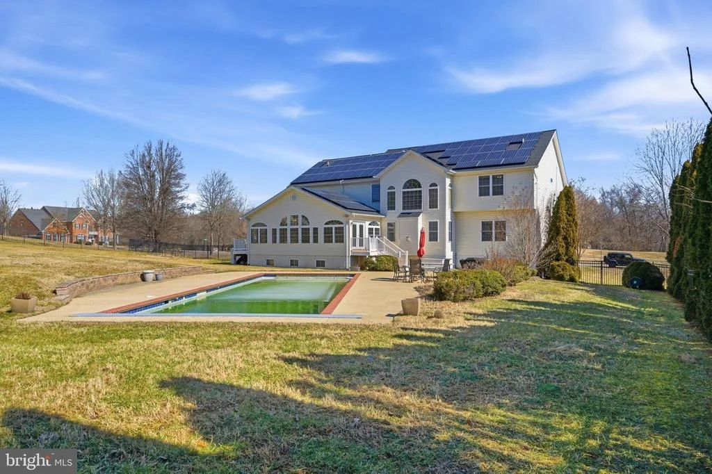 Photo of 12110 LONGLEAF LANE