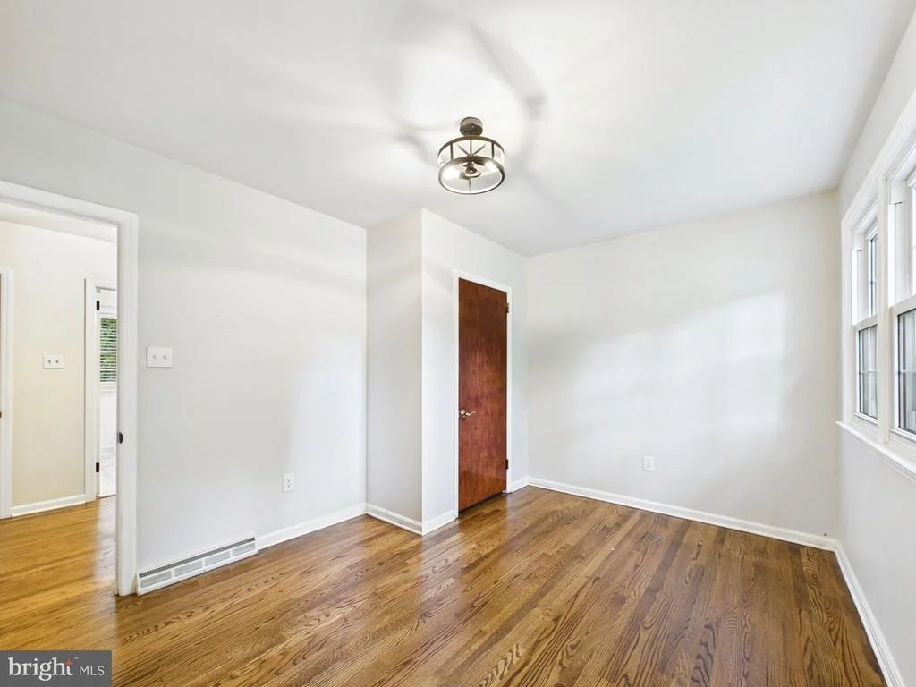 Photo of 112 DELVIEW DRIVE