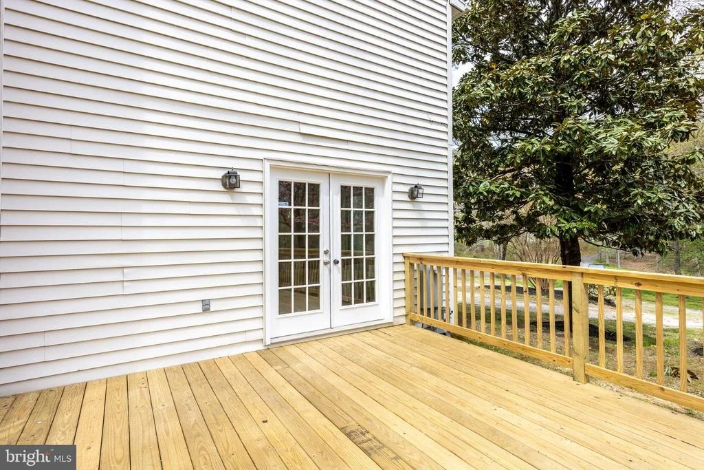 Photo of 525 UPTON ROAD
