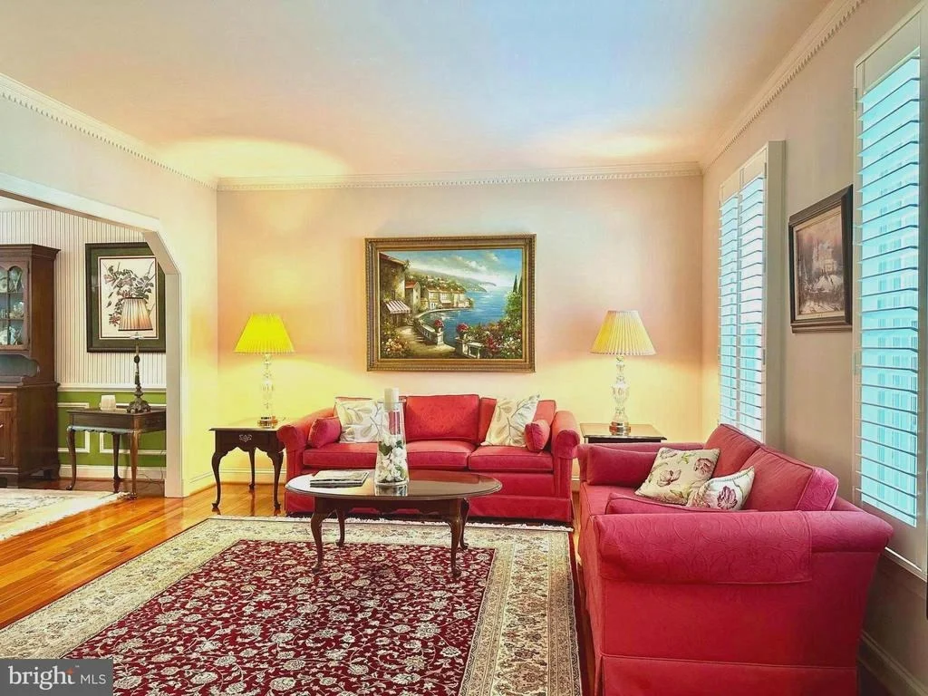 Photo of 616 SILVERSTONE COURT