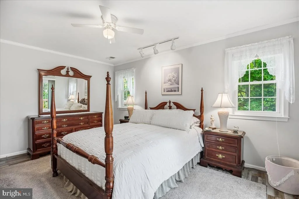 Photo of 1340 REDWOOD CIRCLE