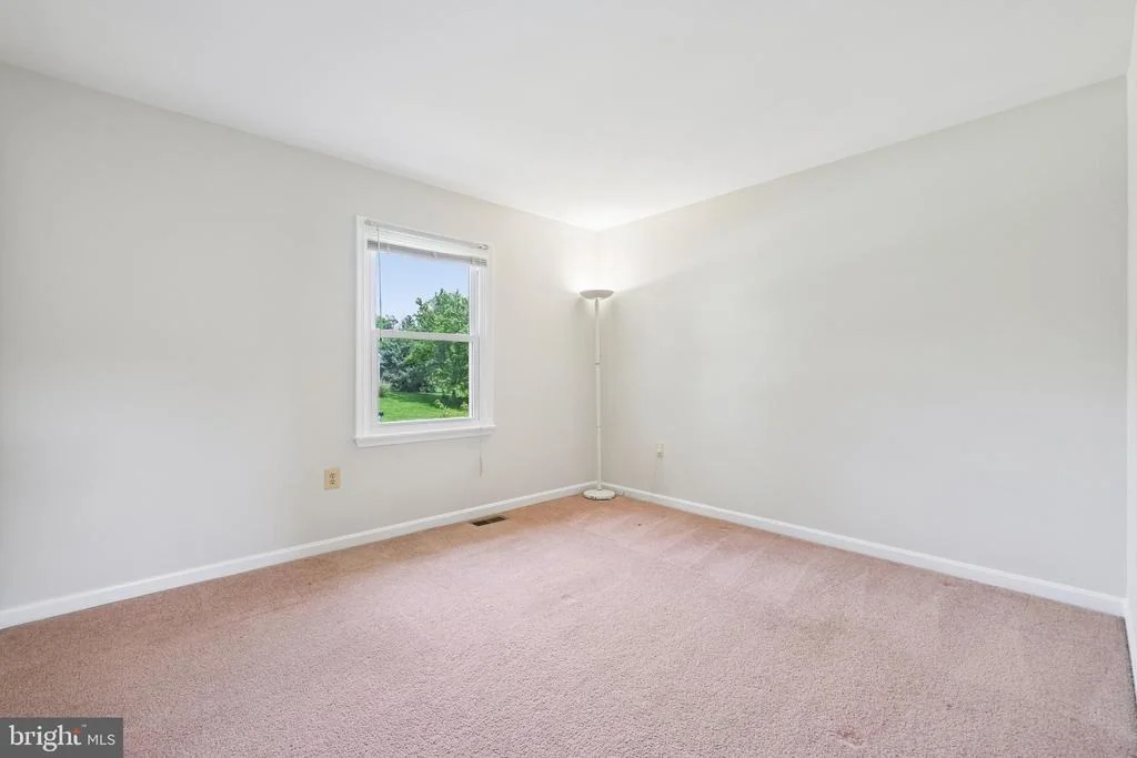 Photo of 902 CLAUSER COURT