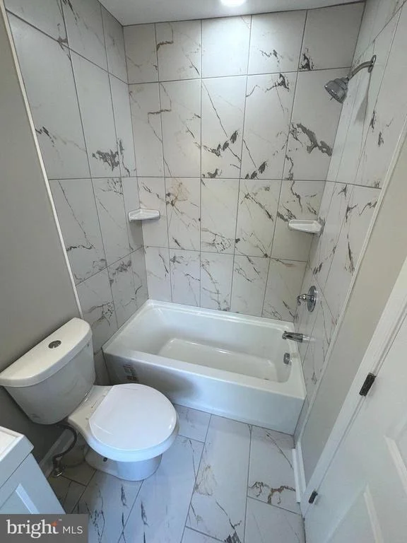 Photo of 1358 VALLEY PLACE SE