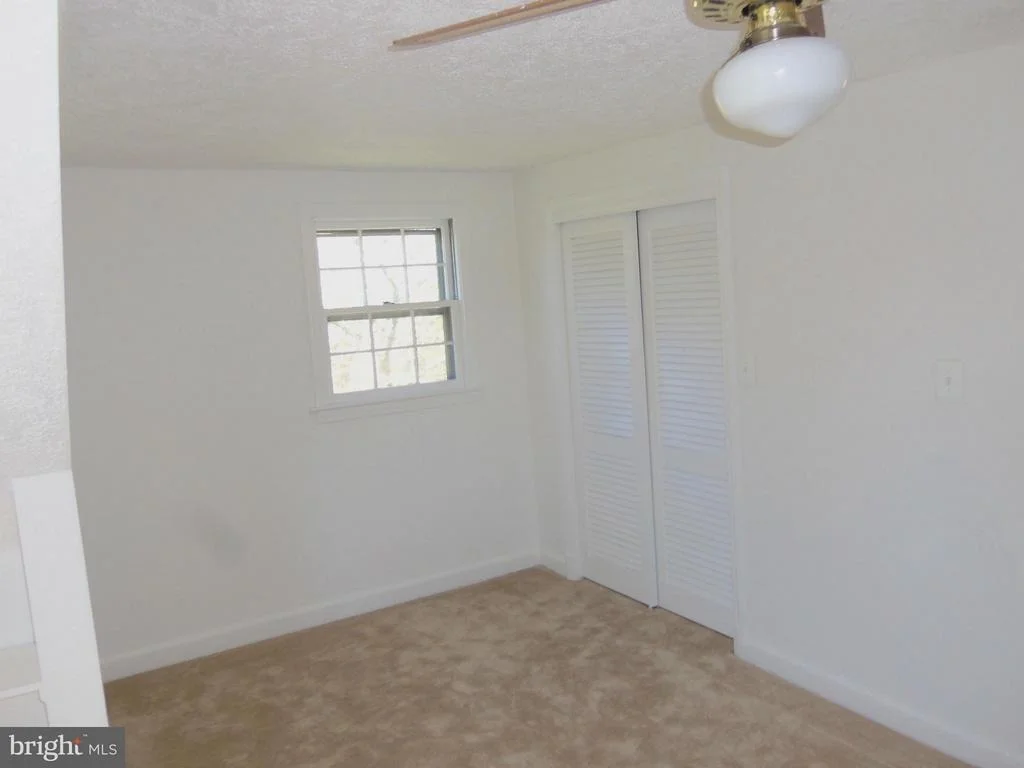 Photo of 10148 SUTHERLAND ROAD