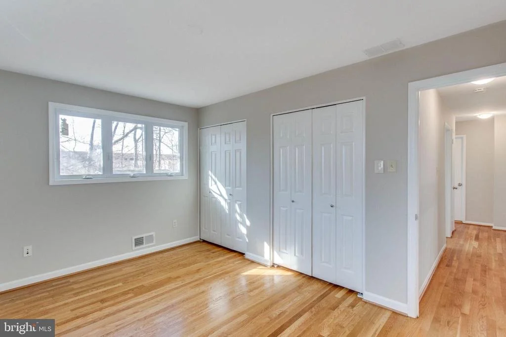 Photo of 10409 FOREST AVENUE