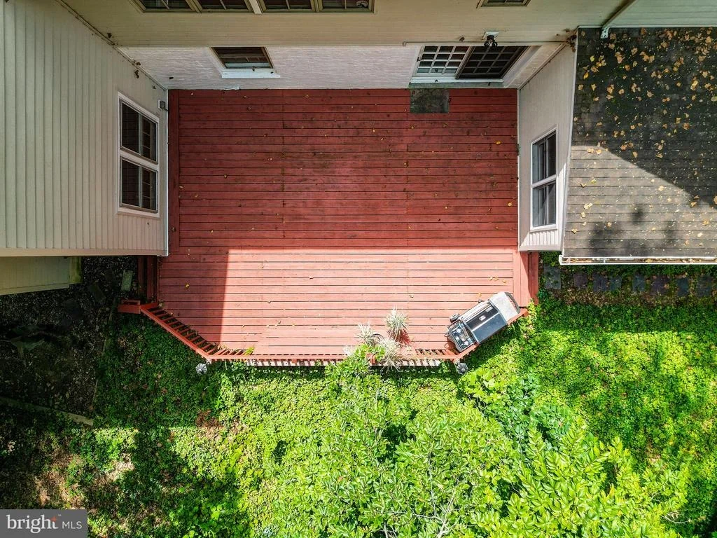 Photo of 501 SOMERSET DRIVE