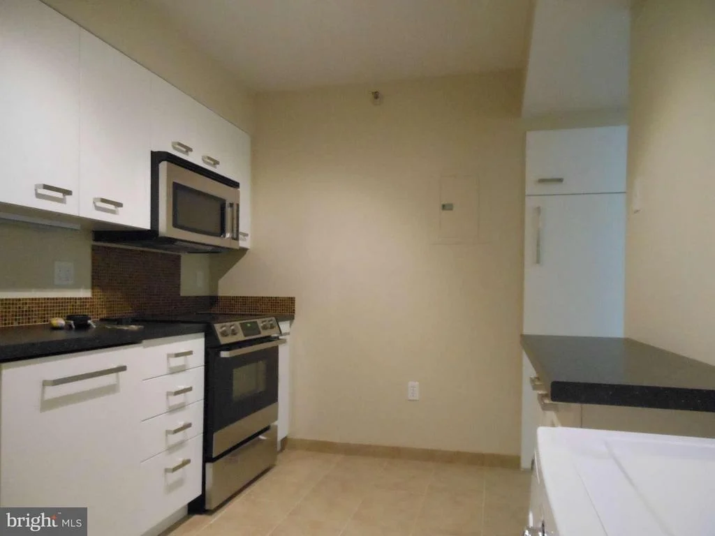 Photo of Unit 1401 at 15101 INTERLACHEN DRIVE